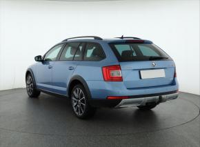 Škoda Octavia  Scout 2.0 TDI . 