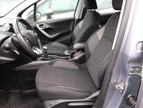 Peugeot 2008  1.5 BlueHDi 