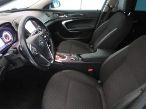 Opel Insignia  2.0 CDTI 