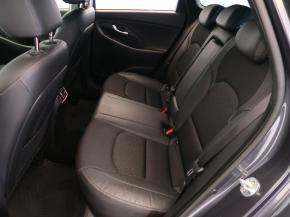 Hyundai i30  1.6 CRDi 