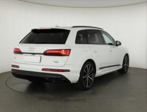 Audi Q7  50 TDI S-line 