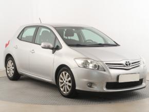 Toyota Auris  1.6 Valvematic 