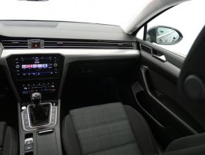 Volkswagen Passat  2.0 TDI 