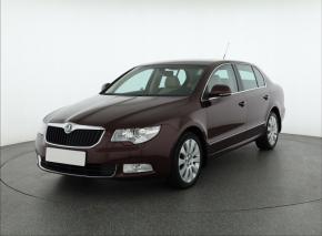 Škoda Superb  1.8 TSI Elegance 