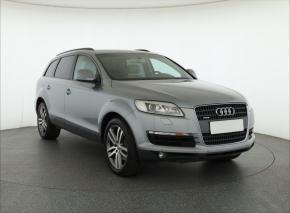 Audi Q7  3.0 TDI 