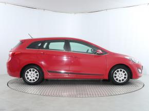 Hyundai i30  1.4 CVVT 