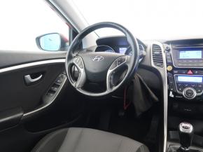 Hyundai i30  1.4 CVVT 