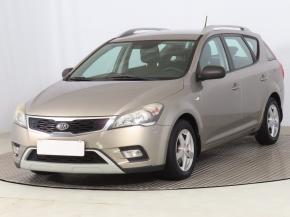 Kia Ceed  1.4 CVVT 