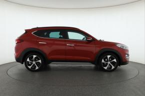 Hyundai Tucson  2.0 CRDi 