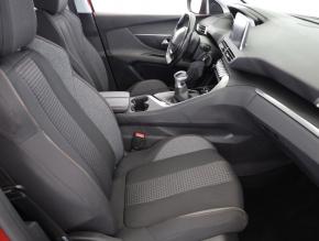 Peugeot 3008  1.5 BlueHDi 