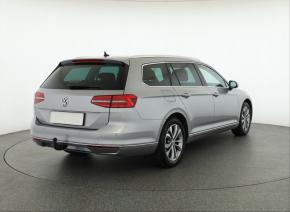 Volkswagen Passat  2.0 TDI 