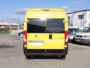 Peugeot Boxer  2.0 BlueHDi 