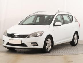 Kia Ceed  1.4 CVVT 