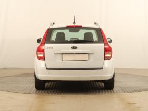 Kia Ceed  1.4 CVVT 