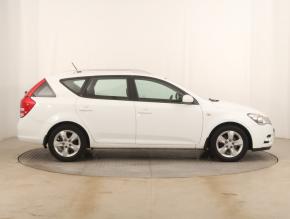 Kia Ceed  1.4 CVVT 