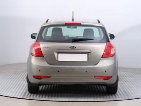 Kia Ceed  1.4 CVVT 