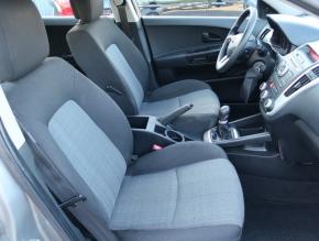 Kia Ceed  1.4 CVVT 