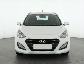 Hyundai i30  1.6 MPI 