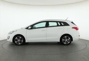 Hyundai i30  1.6 MPI 