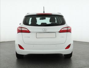 Hyundai i30  1.6 MPI 