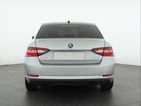 Škoda Superb  2.0 TDI 