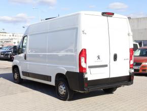 Peugeot Boxer  2.2 BlueHDi . 