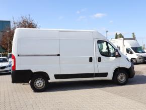 Peugeot Boxer  2.2 BlueHDi . 