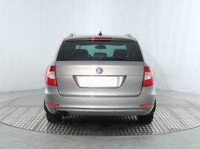 Škoda Superb  2.0 TDI Elegance 