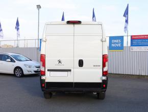 Peugeot Boxer  2.2 BlueHDi . 