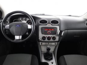 Ford Focus  1.6 16V 