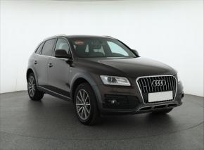 Audi Q5  2.0 TDI S-Line 