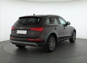 Audi Q5  2.0 TDI S-Line 