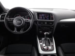 Audi Q5  2.0 TDI S-Line 