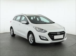 Hyundai i30  1.6 MPI 