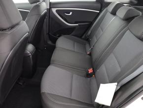 Hyundai i30  1.6 MPI 