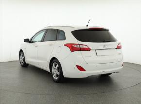 Hyundai i30  1.4 CVVT 