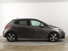 Peugeot 208  1.2 PureTech 