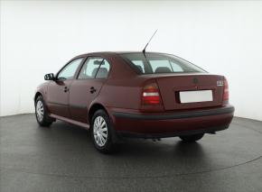 Škoda Octavia  1.8 20V 