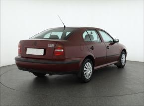 Škoda Octavia  1.8 20V 