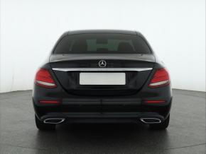 Mercedes-Benz E  E 220 d 