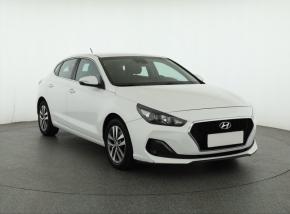 Hyundai i30 Fastback  1.0 T-GDI Trikolor 