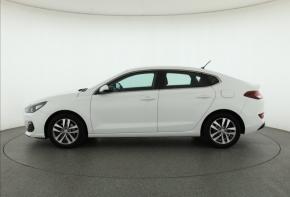 Hyundai i30 Fastback  1.0 T-GDI Trikolor 