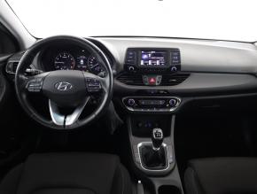 Hyundai i30 Fastback  1.0 T-GDI Trikolor 