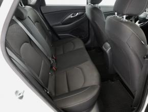 Hyundai i30 Fastback  1.0 T-GDI Trikolor 