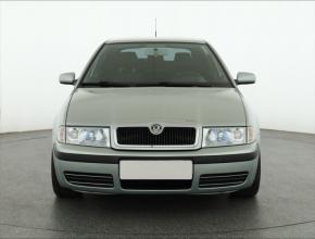 Škoda Octavia  1.6 Tour 