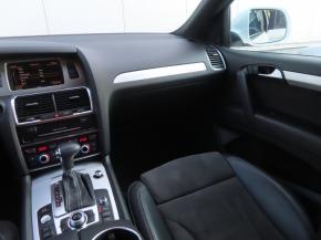 Audi Q7  3.0 TDI S-Line 