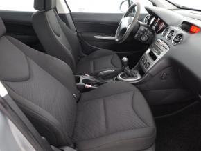 Peugeot 308  1.4 i 