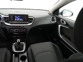 Kia Ceed  1.0 T-GDI Bronze 