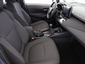 Toyota Corolla  1.5 VVT-i Active 