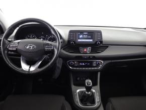 Hyundai i30  1.4 T-GDI 